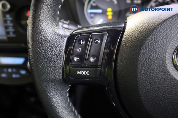 Used Toyota Yaris 2019 for sale - 76209695: Photo 11