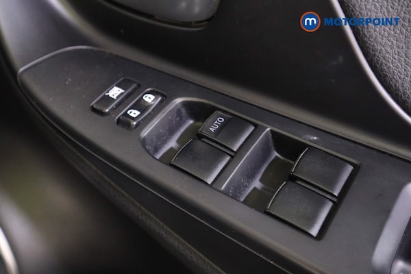 Used Toyota Yaris 2019 for sale - 76209695: Photo 21