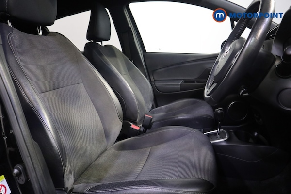 Used Toyota Yaris 2019 for sale - 76209695: Photo 22