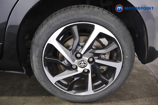 Used Toyota Yaris 2019 for sale - 76209695: Photo 28