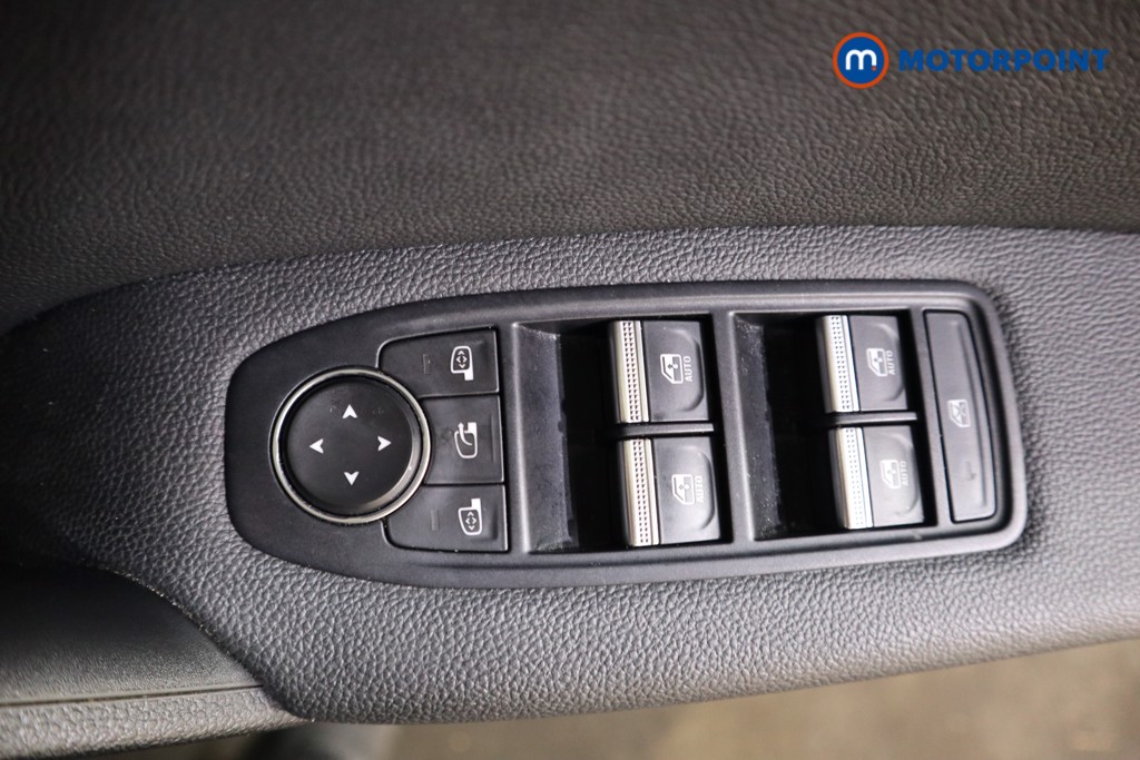 Used Renault Captur 2024 for sale - 76723161: Photo 16