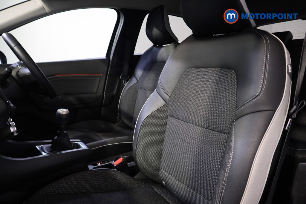 Used Renault Captur 2024 for sale - 76723161: Photo 17