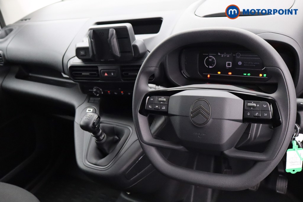 Used Citroen Berlingo 2025 for sale - 76862624: Photo 9