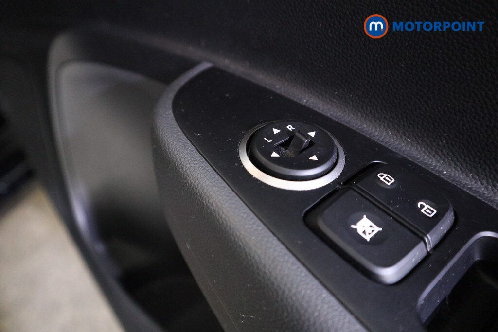 Used Hyundai i10 for sale - 77490285: Photo 23