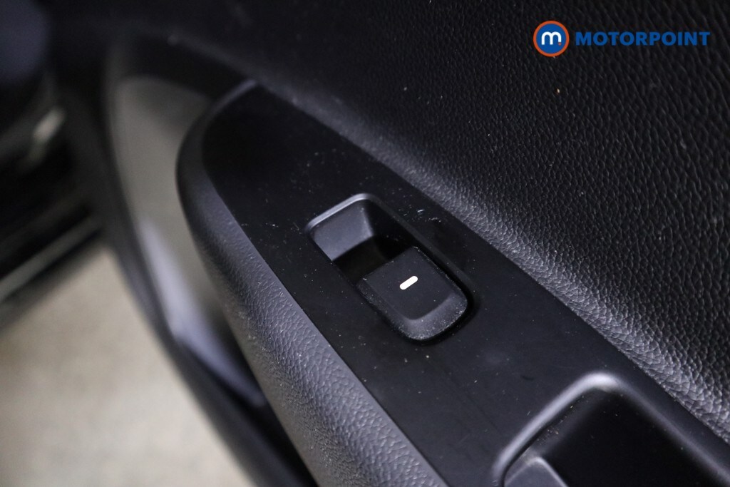 Used Hyundai i10 for sale - 77490285: Photo 29