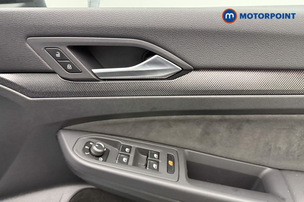 Used Volkswagen Golf 2024 for sale - 76491310: Photo 24