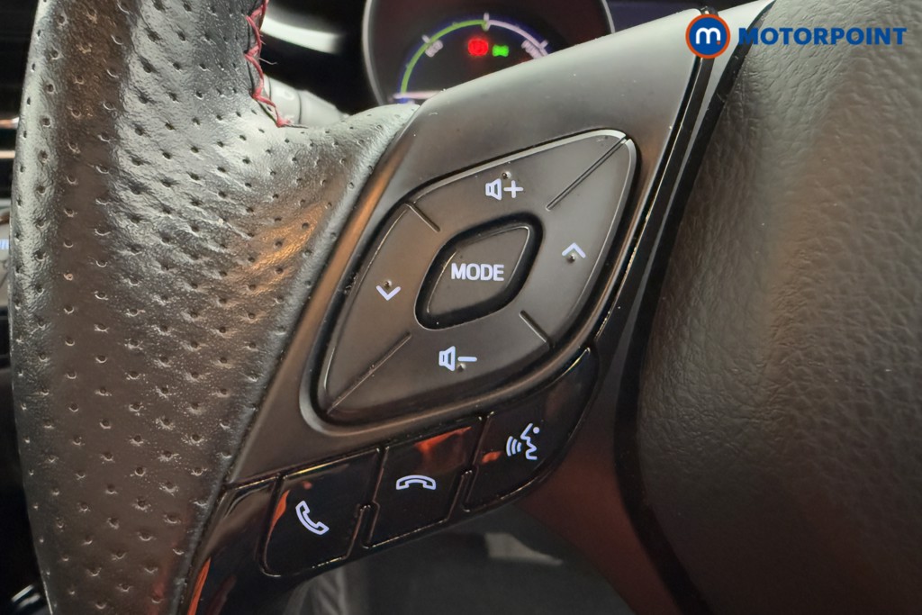 Used Toyota C-HR 2021 for sale - 76862633: Photo 12