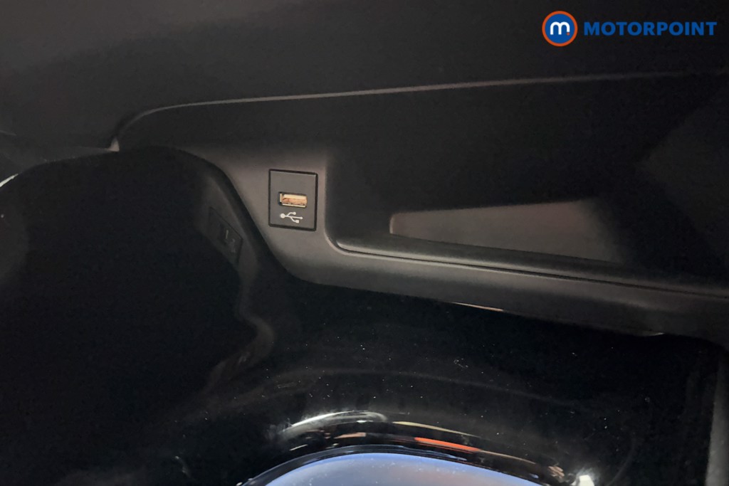 Used Toyota C-HR 2021 for sale - 76862633: Photo 21