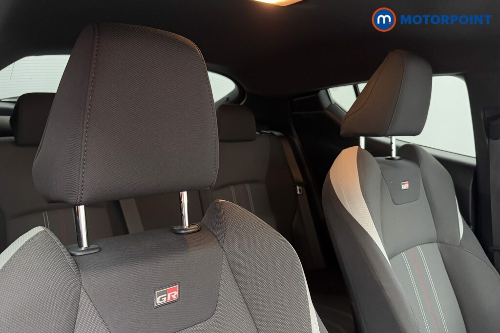 Used Toyota C-HR 2021 for sale - 76862633: Photo 32