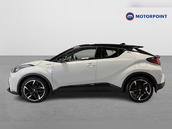 Used Toyota C-HR 2021 for sale - 76862633: Photo