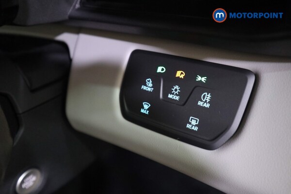 Used Ford Explorer 2025 for sale - 76319902: Photo 18