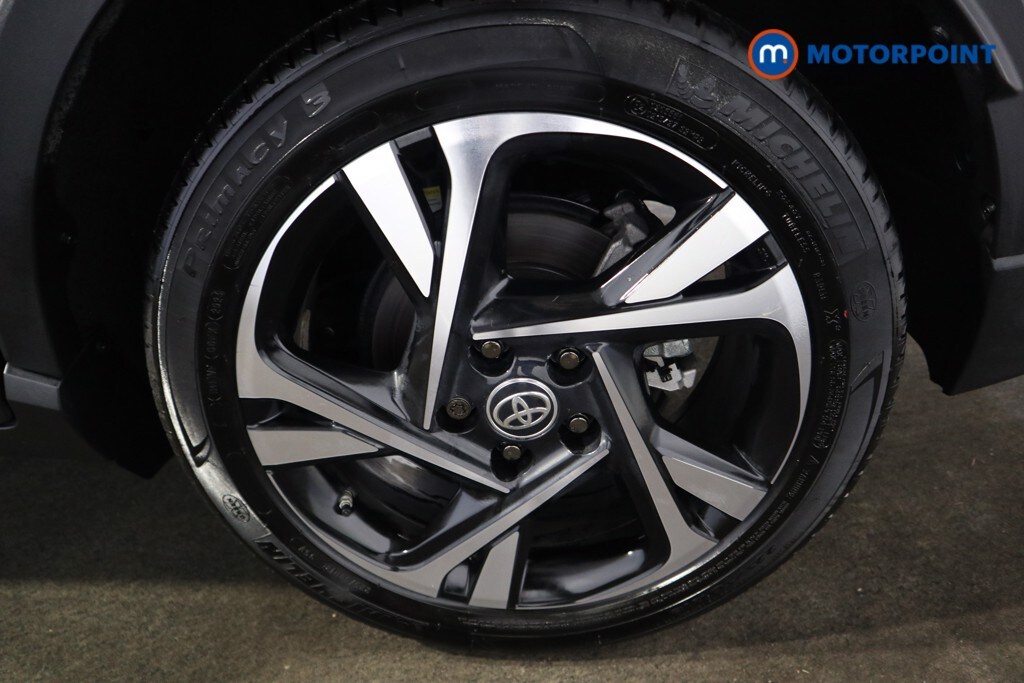 Used Toyota C-HR 2023 for sale - 76616525: Photo 17