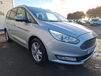 Used Ford Galaxy 2017 for sale - 77237762: Photo