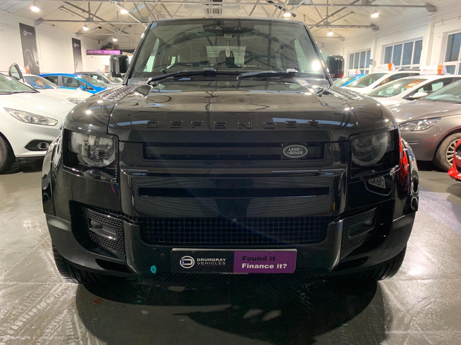 Used Land Rover Defender 2022 for sale - 76991690: Photo 5