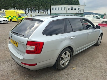 Used Skoda Octavia 2015 for sale - 78601185: Photo