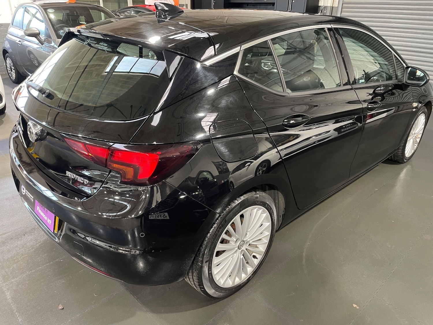 Used Vauxhall Astra 2018 for sale - 76913211: Photo 10