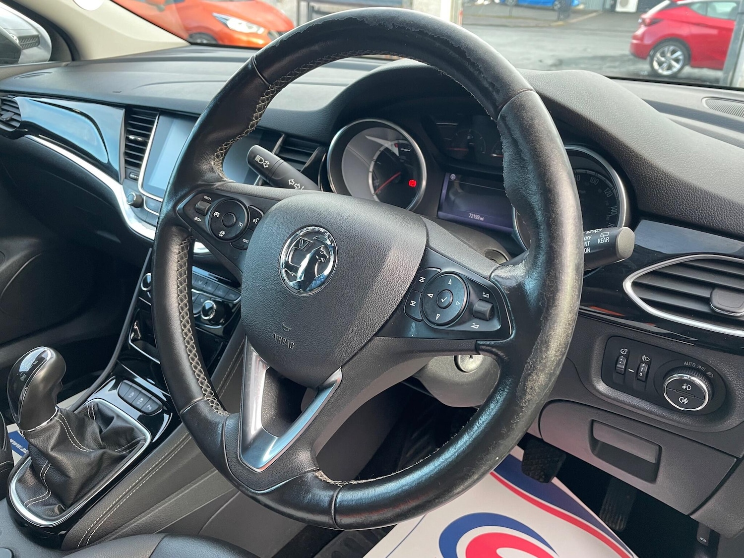 Used Vauxhall Astra 2018 for sale - 76913211: Photo 11