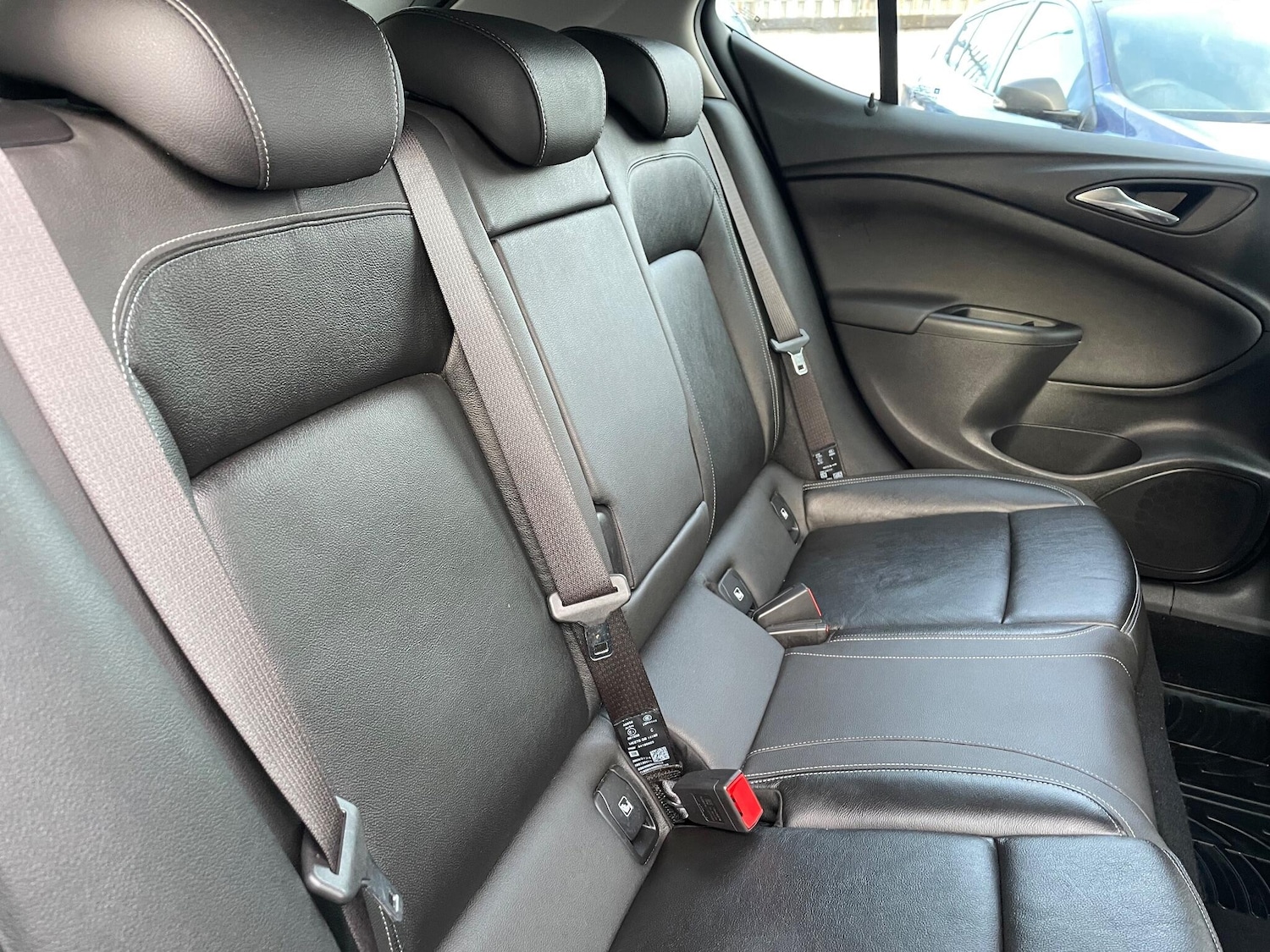 Used Vauxhall Astra 2018 for sale - 76913211: Photo 15