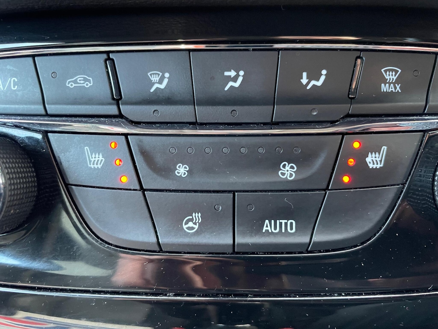 Used Vauxhall Astra 2018 for sale - 76913211: Photo 17