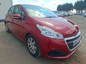 Used Peugeot 208 2018 for sale - 79600974: Photo