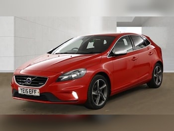 Used Volvo V40 2015 for sale - 79622259: Photo