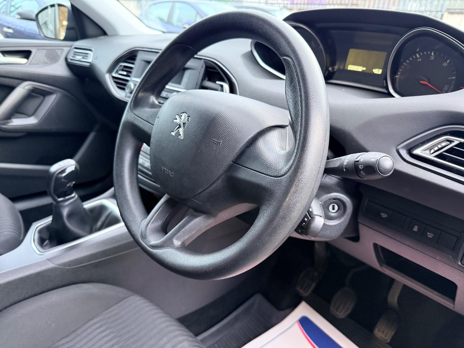 Used Peugeot 308 2017 for sale - 77016574: Photo 12