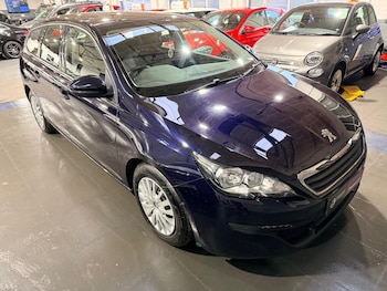 Used Peugeot 308 2017 for sale - 77016574: Photo