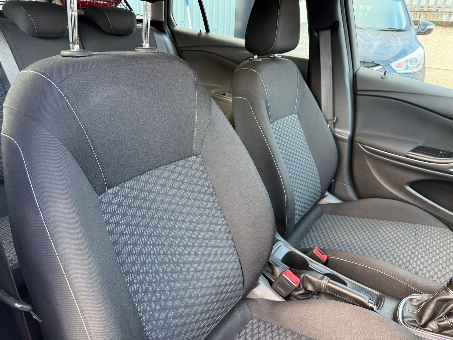 Used Vauxhall Astra 2017 for sale - 76742982: Photo 12