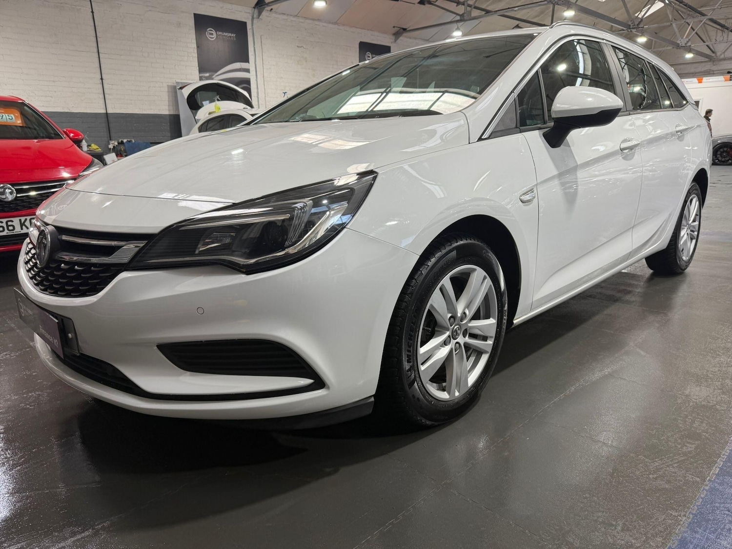 Used Vauxhall Astra 2017 for sale - 76742982: Photo 5