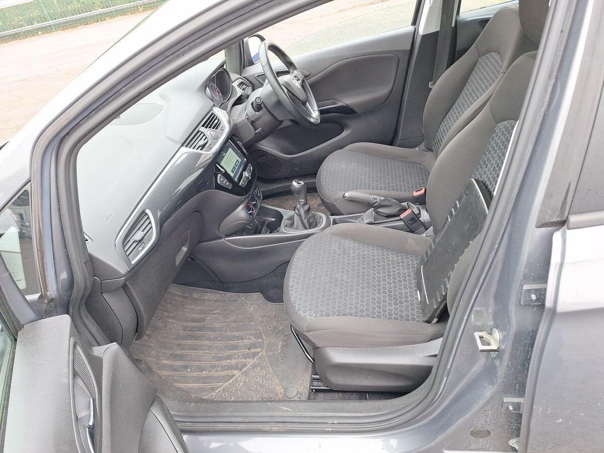 Used Vauxhall Corsa 2016 for sale - 76965311: Photo 6