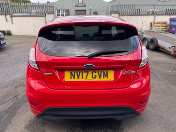 Used Ford Fiesta 2017 for sale - 79600983: Photo