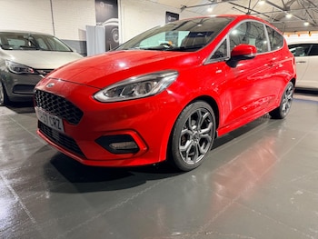 Used Ford Fiesta 2017 for sale - 77468810: Photo