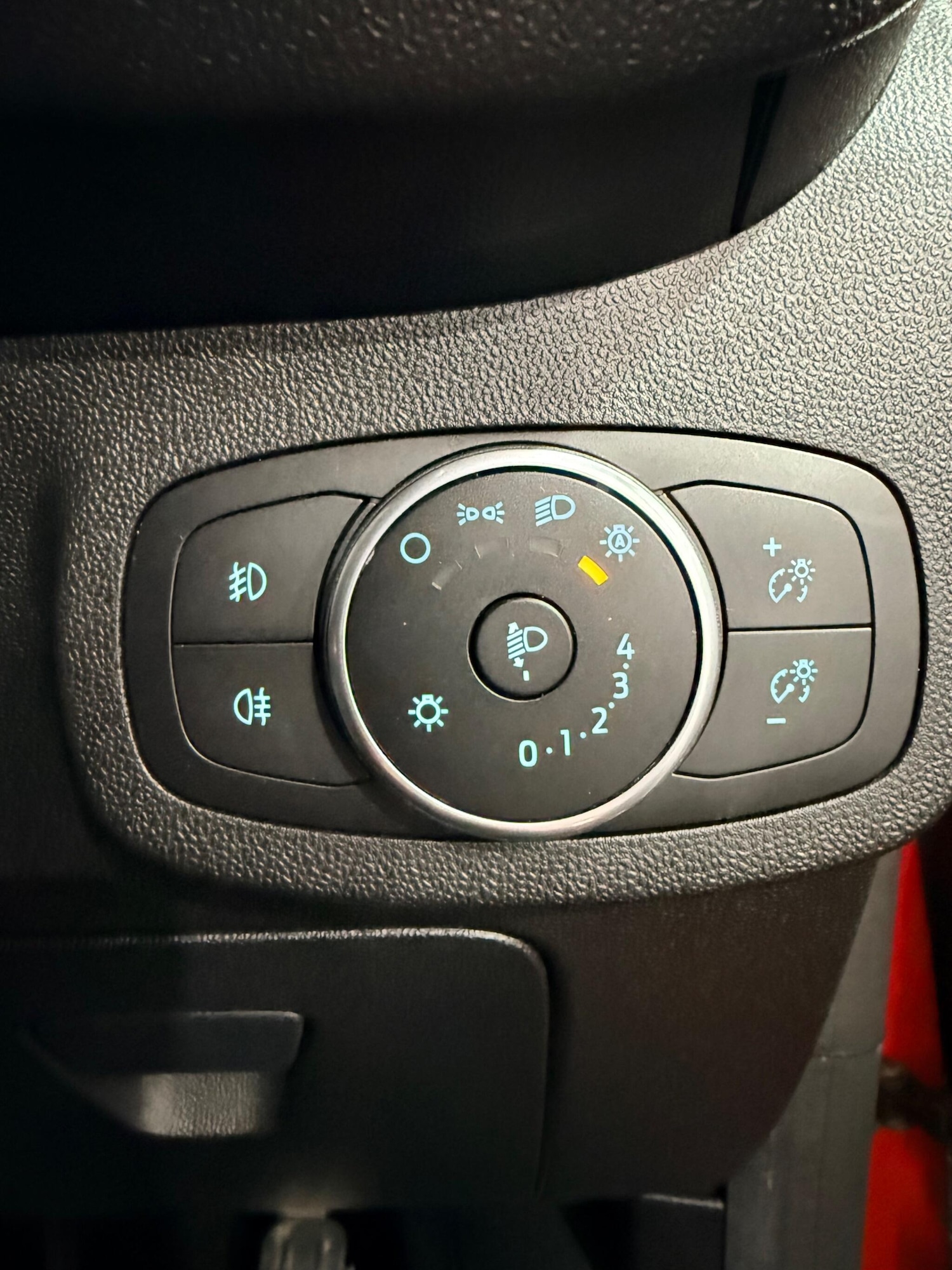 Used Ford Fiesta 2017 for sale - 77468810: Photo 6