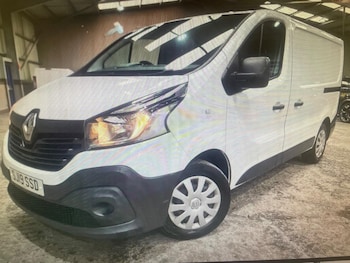 Renault Trafic feature image