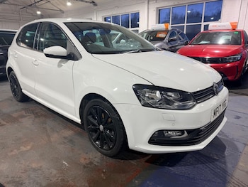 Used Volkswagen Polo 2017 for sale - 77657788: Photo