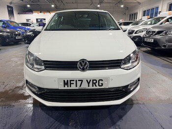 Used Volkswagen Polo 2017 for sale - 77657788: Photo