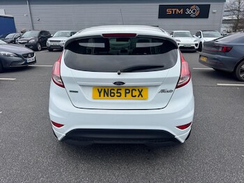 Used Ford Fiesta 2015 for sale - 77909783: Photo