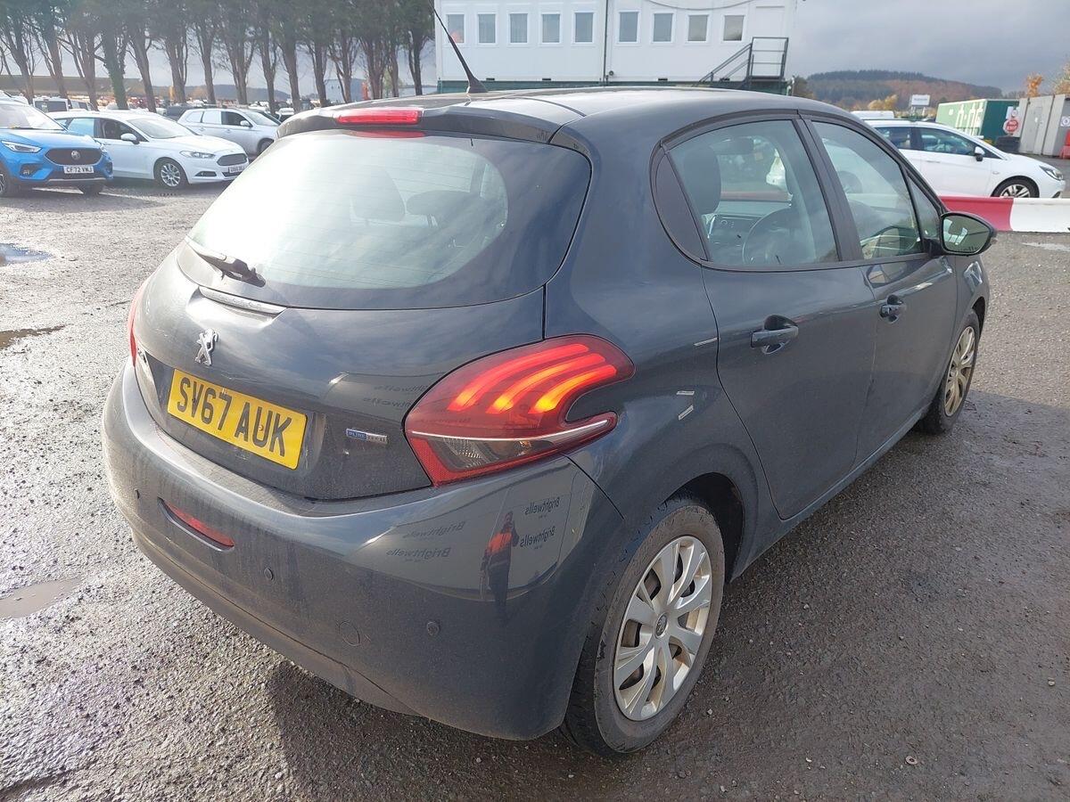 Used Peugeot 208 2018 for sale - 76964797: Photo 3