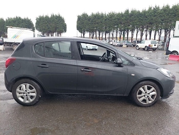 Vauxhall - Corsa