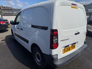 Used Peugeot Partner 2018 for sale - 78362214: Photo