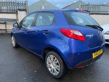 Used Mazda Mazda2 2010 for sale - 77671667: Photo