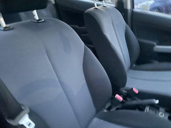 Used Mazda Mazda2 2010 for sale - 77671667: Photo