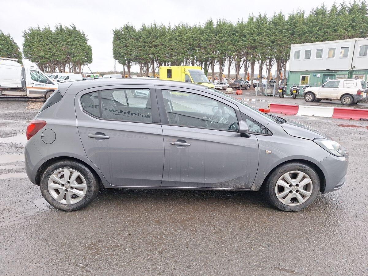 Used Vauxhall Corsa 2016 for sale - 76735053: Photo 2