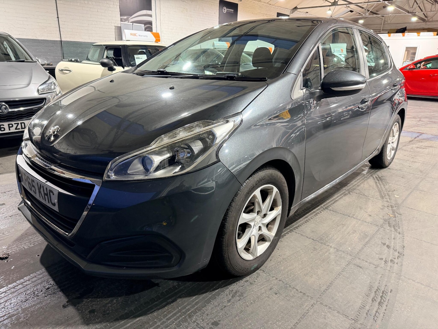 Used Peugeot 208 2015 for sale - 76839410: Photo 3