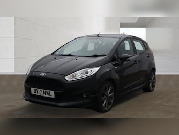 Used Ford Fiesta 2017 for sale - 79520793: Photo