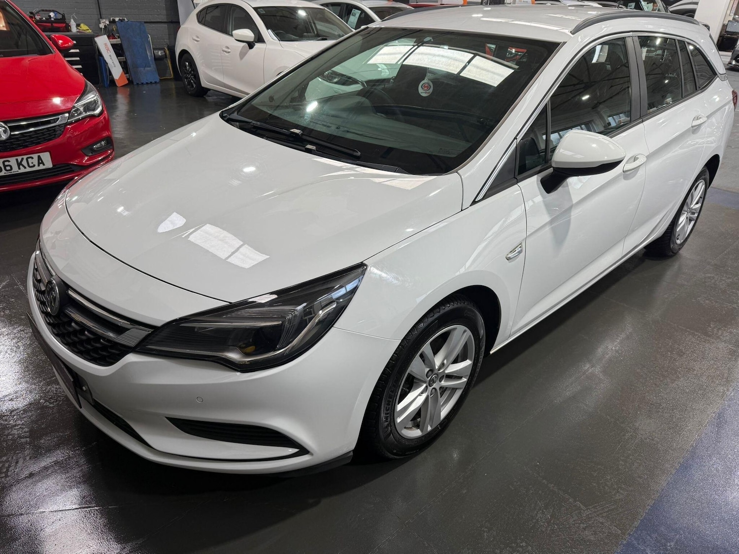 Used Vauxhall Astra 2019 for sale - 76975684: Photo 6
