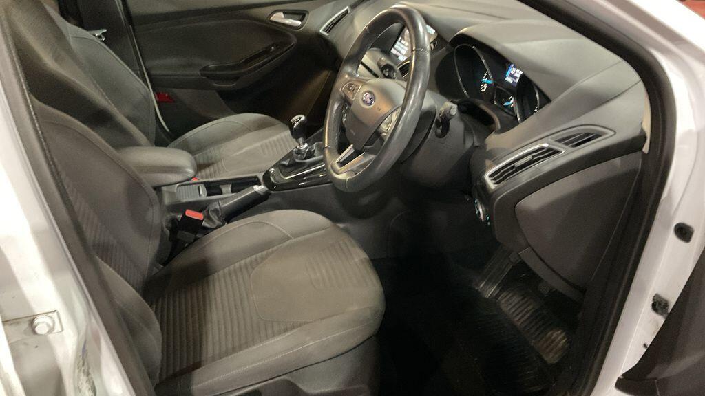 Used Ford Focus for sale - 77352095: Photo 5