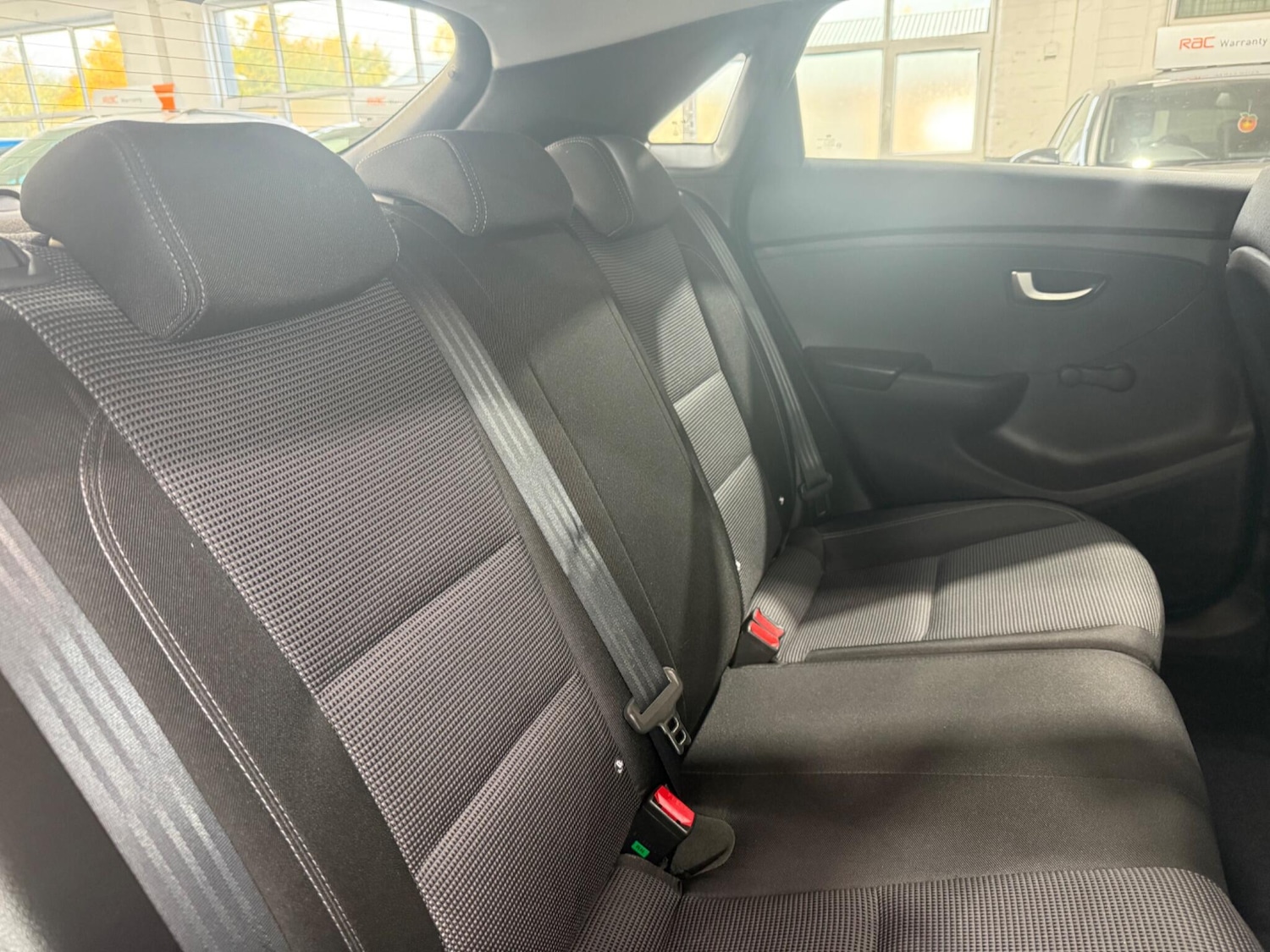 Used Hyundai i30 2017 for sale - 76584953: Photo 16