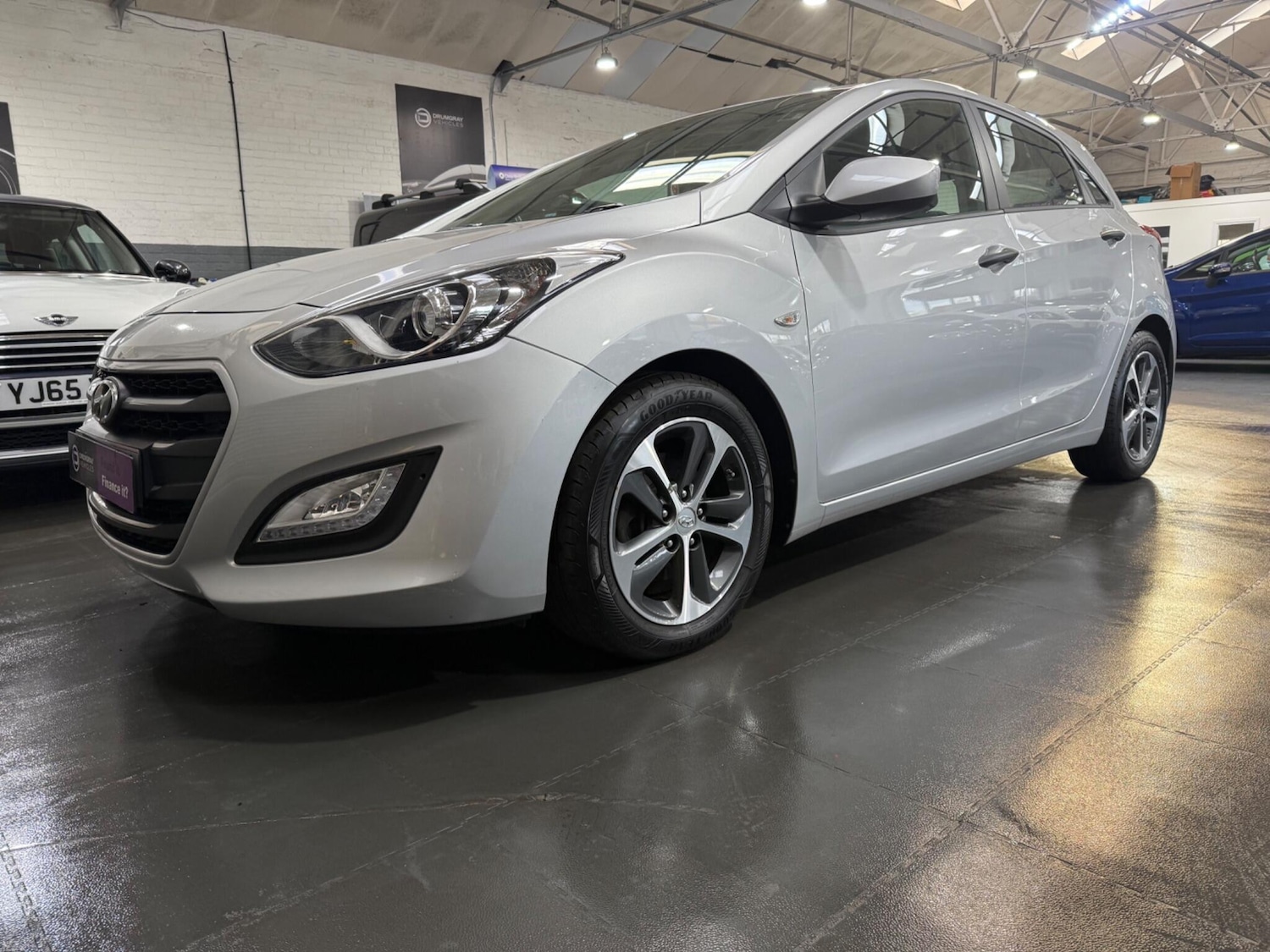 Used Hyundai i30 2017 for sale - 76584953: Photo 5