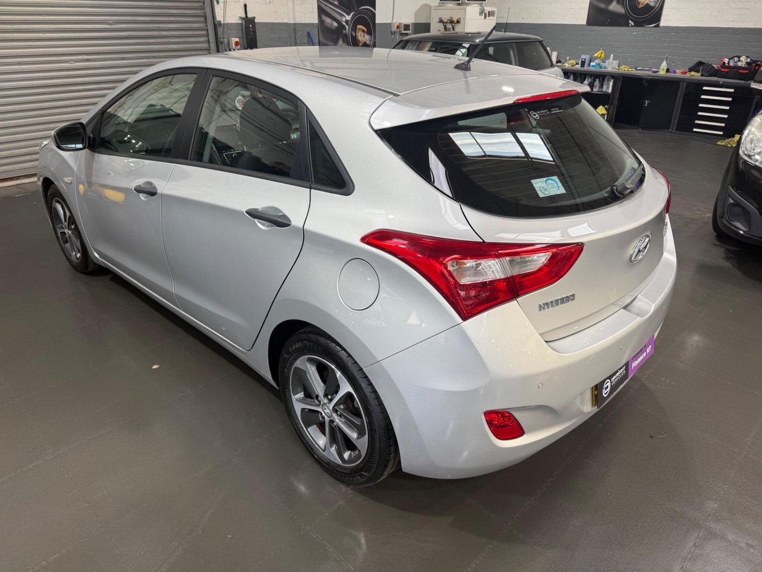 Used Hyundai i30 2017 for sale - 76584953: Photo 8